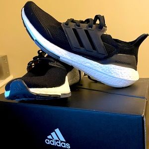 Adidas UltraBoost 2021